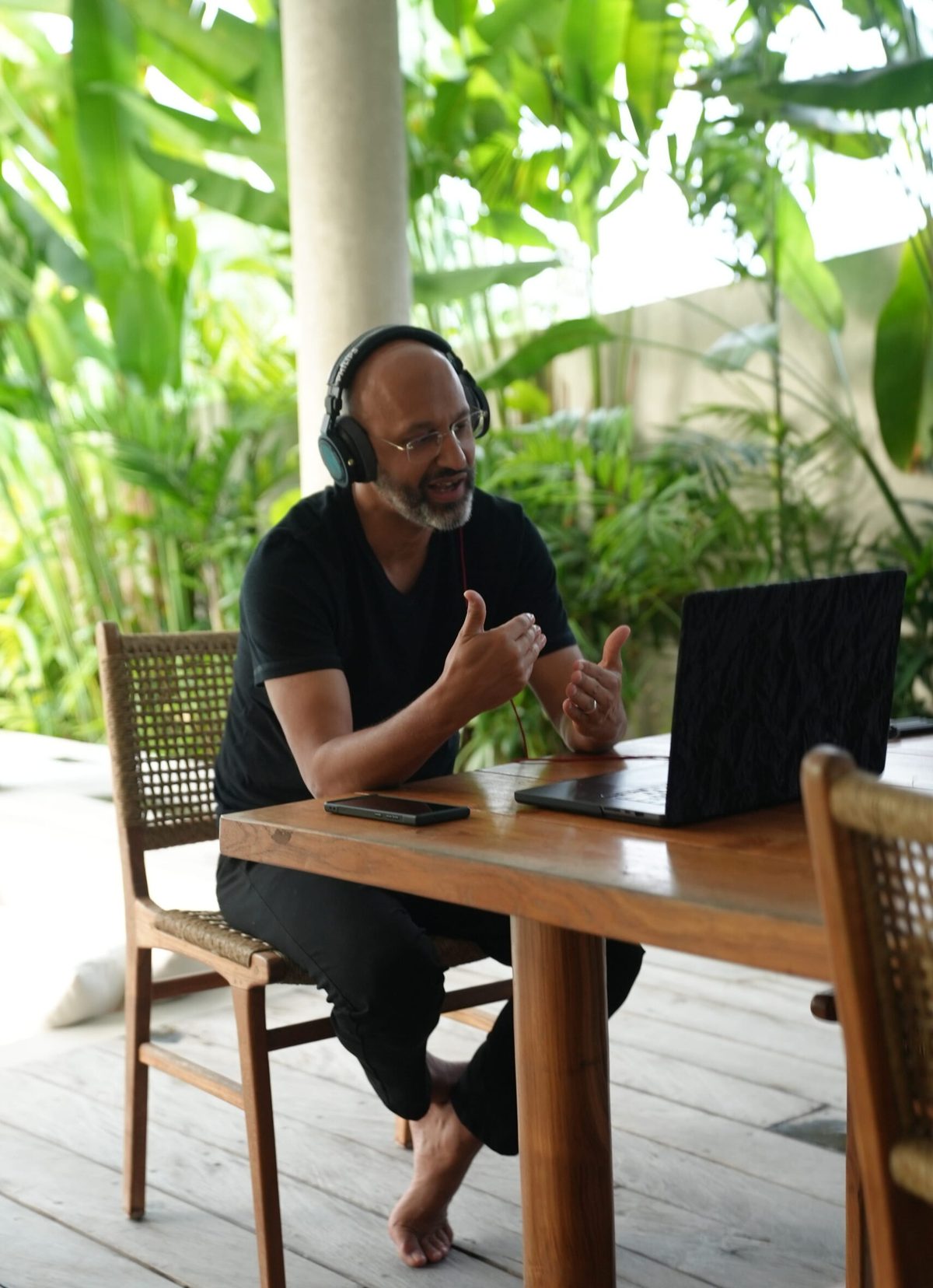 Hamid Acharrab in a private online session